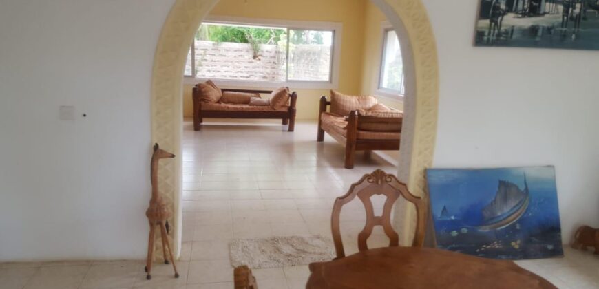 PRIME BEACH PROPERTY IN WATAMU