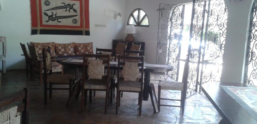 Watamu 6 Bedrooms Maja House