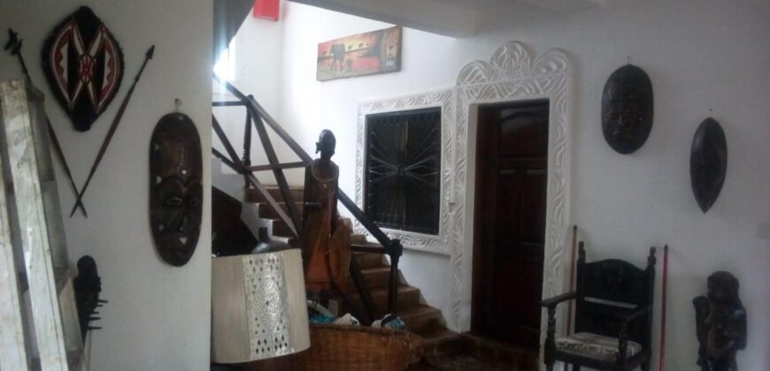 Poni House in Watamu