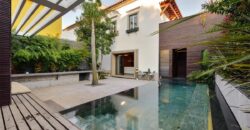 Luxury villa with beach view