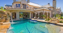 luxurious 3 bedroom house